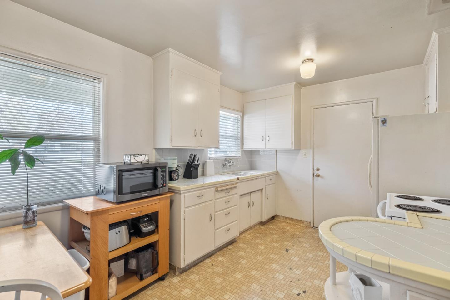 Detail Gallery Image 18 of 22 For 601 N 17th St, San Jose,  CA 95112 - 2 Beds | 1 Baths