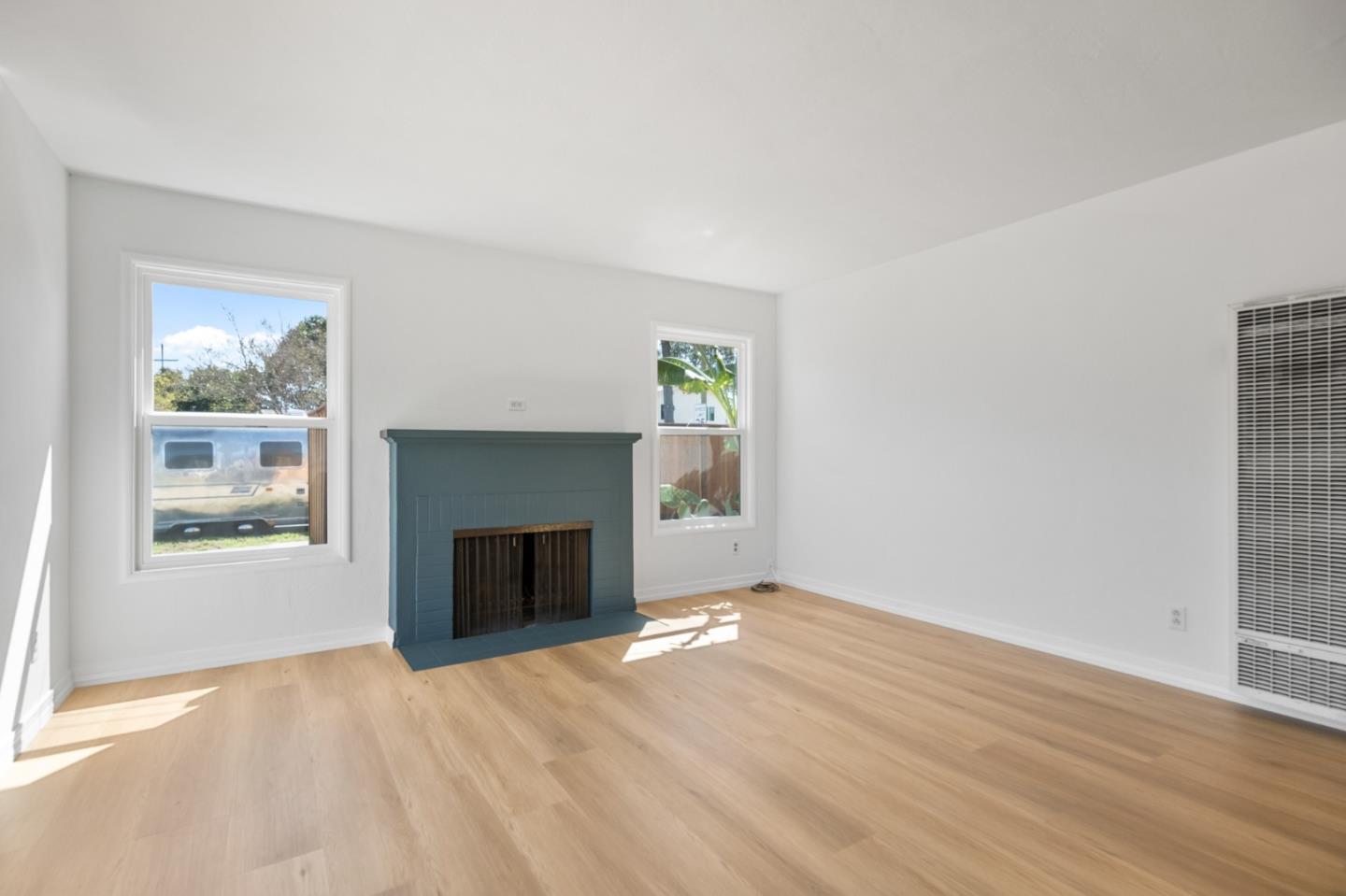 Detail Gallery Image 6 of 22 For 601 N 17th St, San Jose,  CA 95112 - 2 Beds | 1 Baths