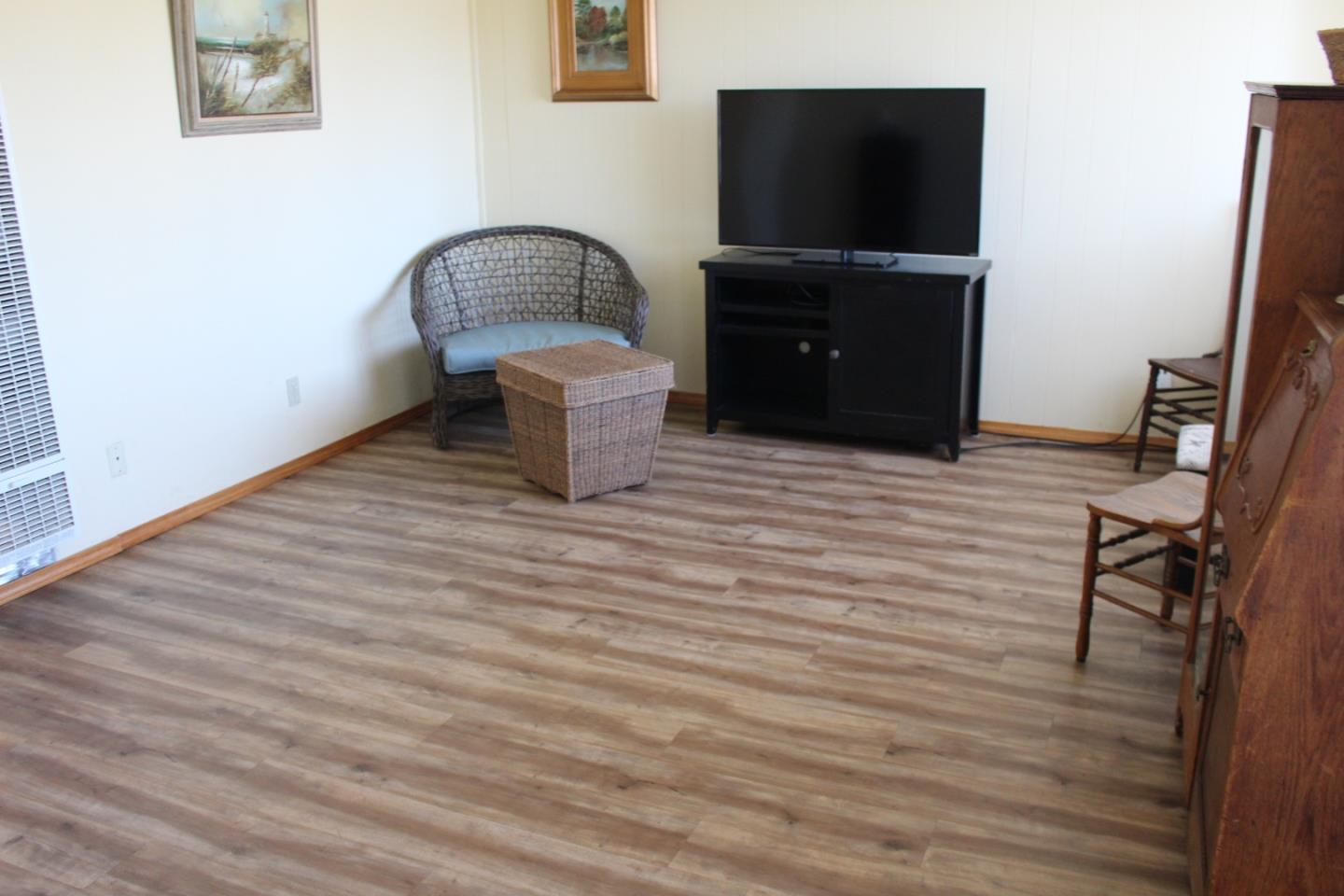 Detail Gallery Image 10 of 21 For 563 Argos Cir, Watsonville,  CA 95076 - 2 Beds | 1 Baths