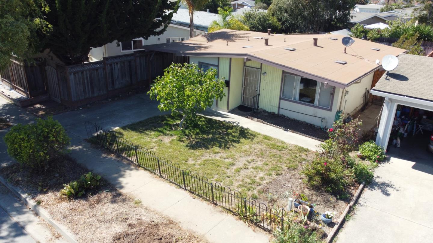 Detail Gallery Image 2 of 21 For 563 Argos Cir, Watsonville,  CA 95076 - 2 Beds | 1 Baths