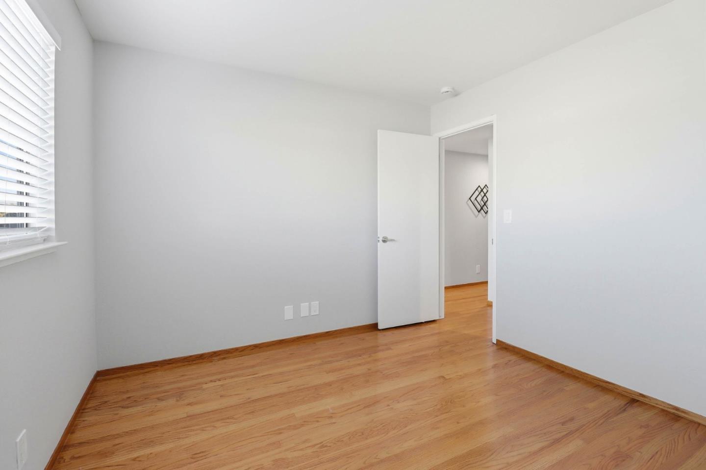 Detail Gallery Image 16 of 28 For 5717 Condor Cir, San Jose,  CA 95118 - 4 Beds | 2 Baths