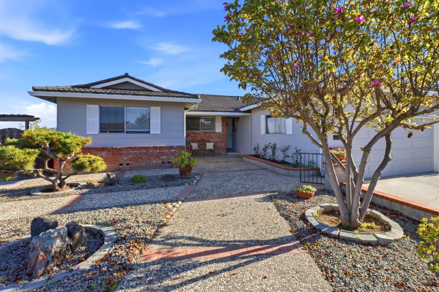 Detail Gallery Image 3 of 28 For 5717 Condor Cir, San Jose,  CA 95118 - 4 Beds | 2 Baths