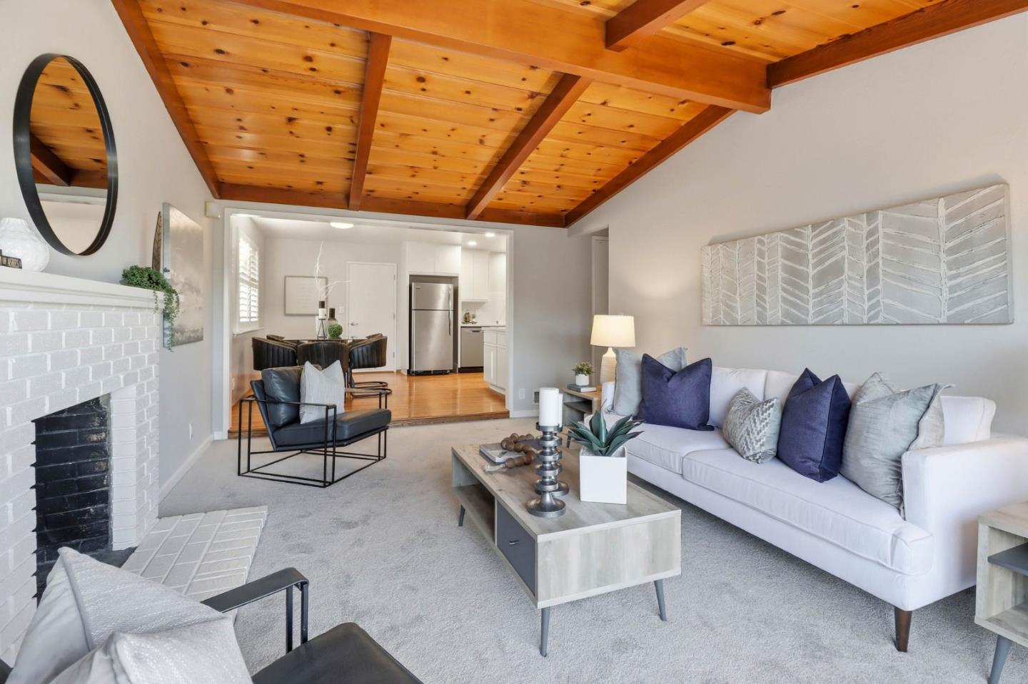 Detail Gallery Image 9 of 28 For 5717 Condor Cir, San Jose,  CA 95118 - 4 Beds | 2 Baths