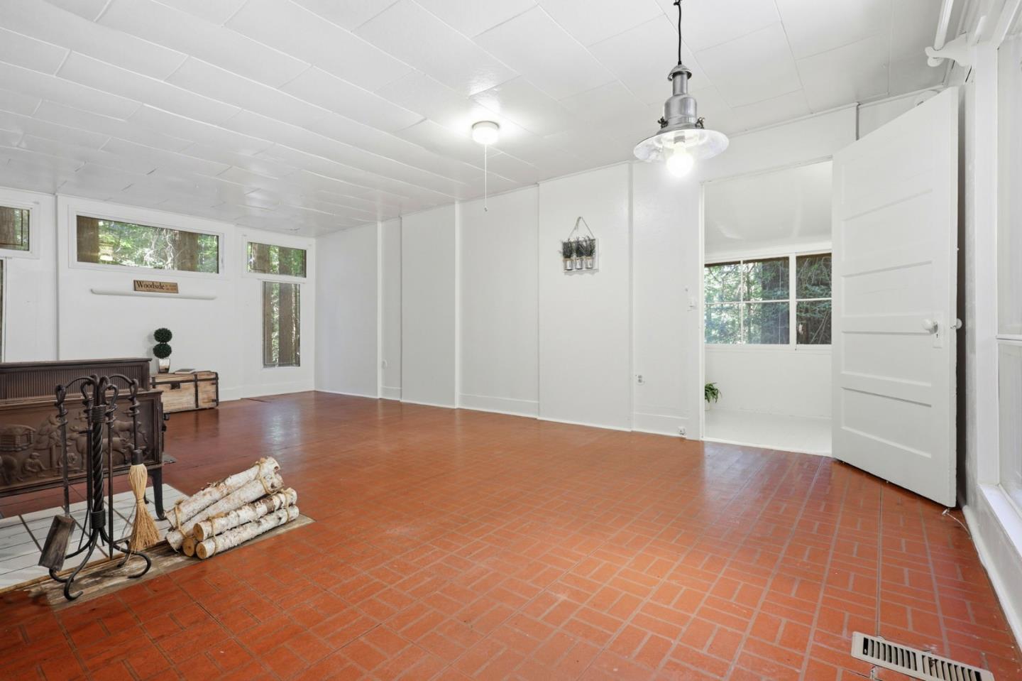 Detail Gallery Image 16 of 42 For 155 Native Sons Rd, Woodside,  CA 94062 - 1 Beds | 1 Baths