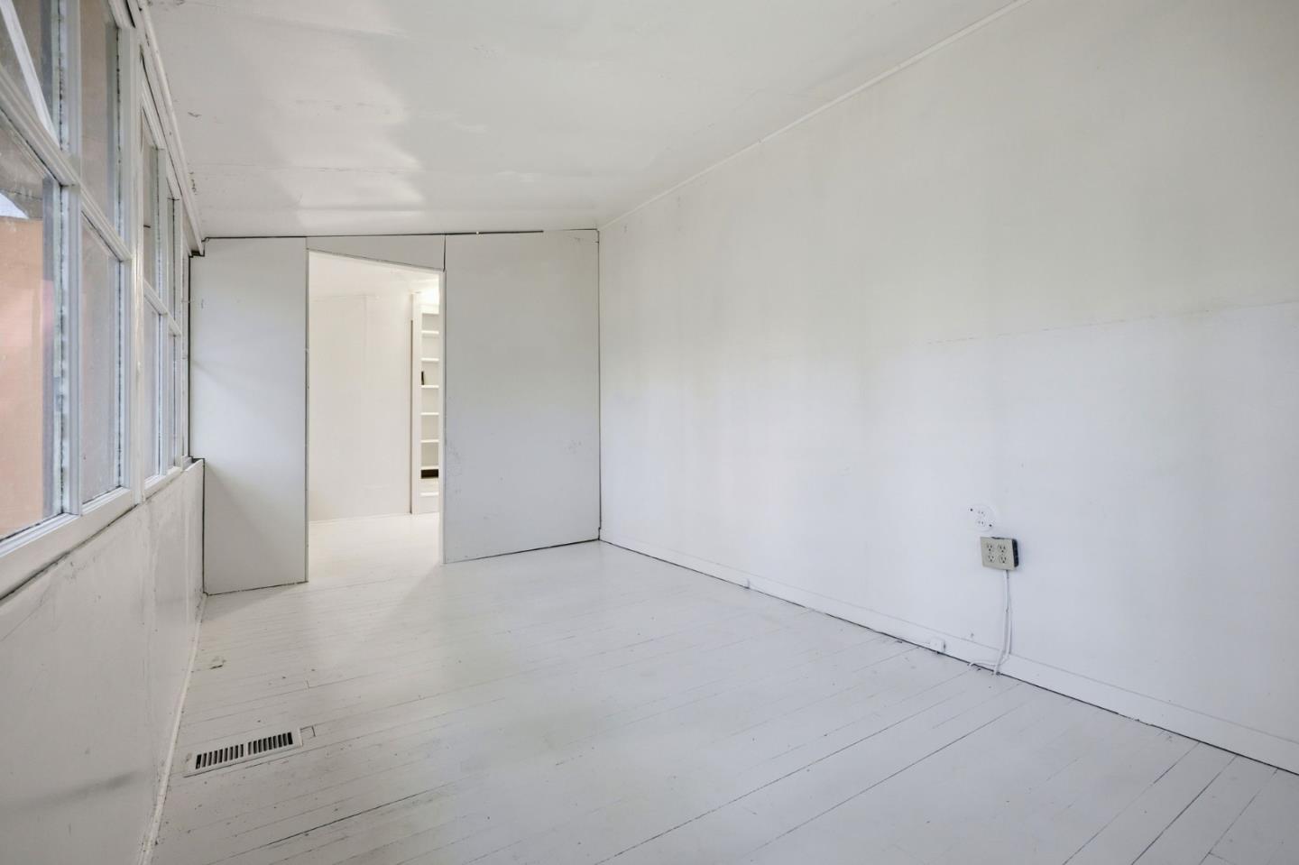 Detail Gallery Image 25 of 42 For 155 Native Sons Rd, Woodside,  CA 94062 - 1 Beds | 1 Baths