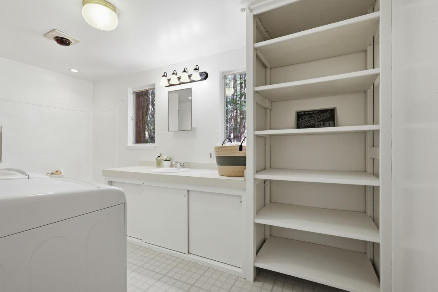 Detail Gallery Image 29 of 42 For 155 Native Sons Rd, Woodside,  CA 94062 - 1 Beds | 1 Baths