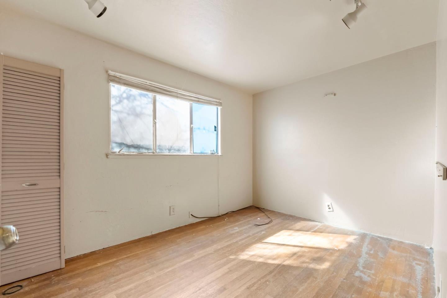 Detail Gallery Image 20 of 33 For 2736 Twin Oaks Ln, San Jose,  CA 95127 - 3 Beds | 2 Baths