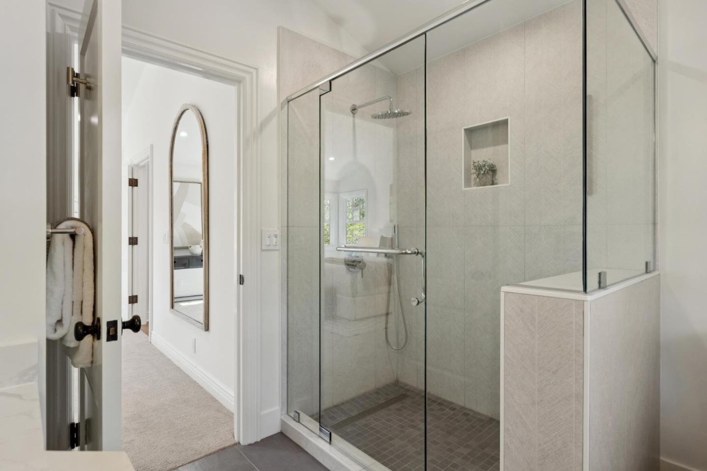 Detail Gallery Image 30 of 46 For 13999 Alta Vista Ave, Saratoga,  CA 95070 - 6 Beds | 5/1 Baths