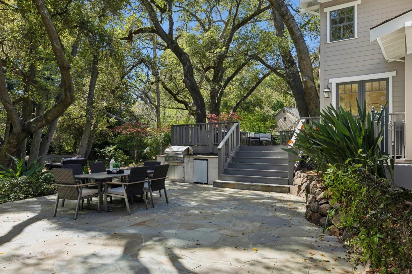 Detail Gallery Image 37 of 46 For 13999 Alta Vista Ave, Saratoga,  CA 95070 - 6 Beds | 5/1 Baths