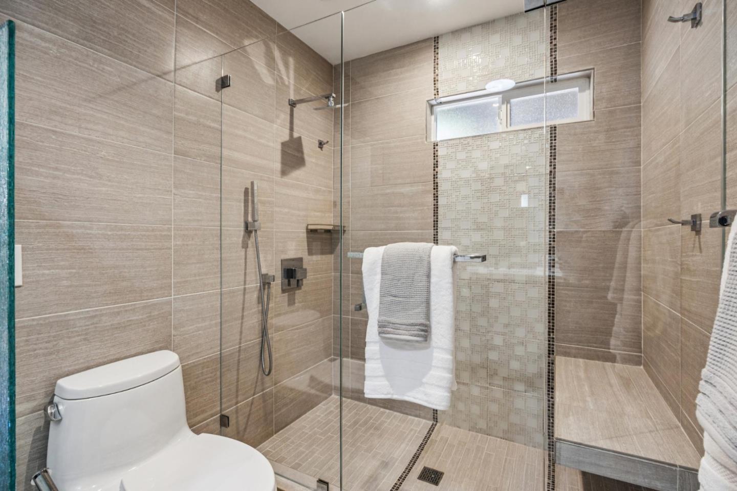 Detail Gallery Image 27 of 34 For 13367 Kahala Ct, Saratoga,  CA 95070 - 4 Beds | 3 Baths