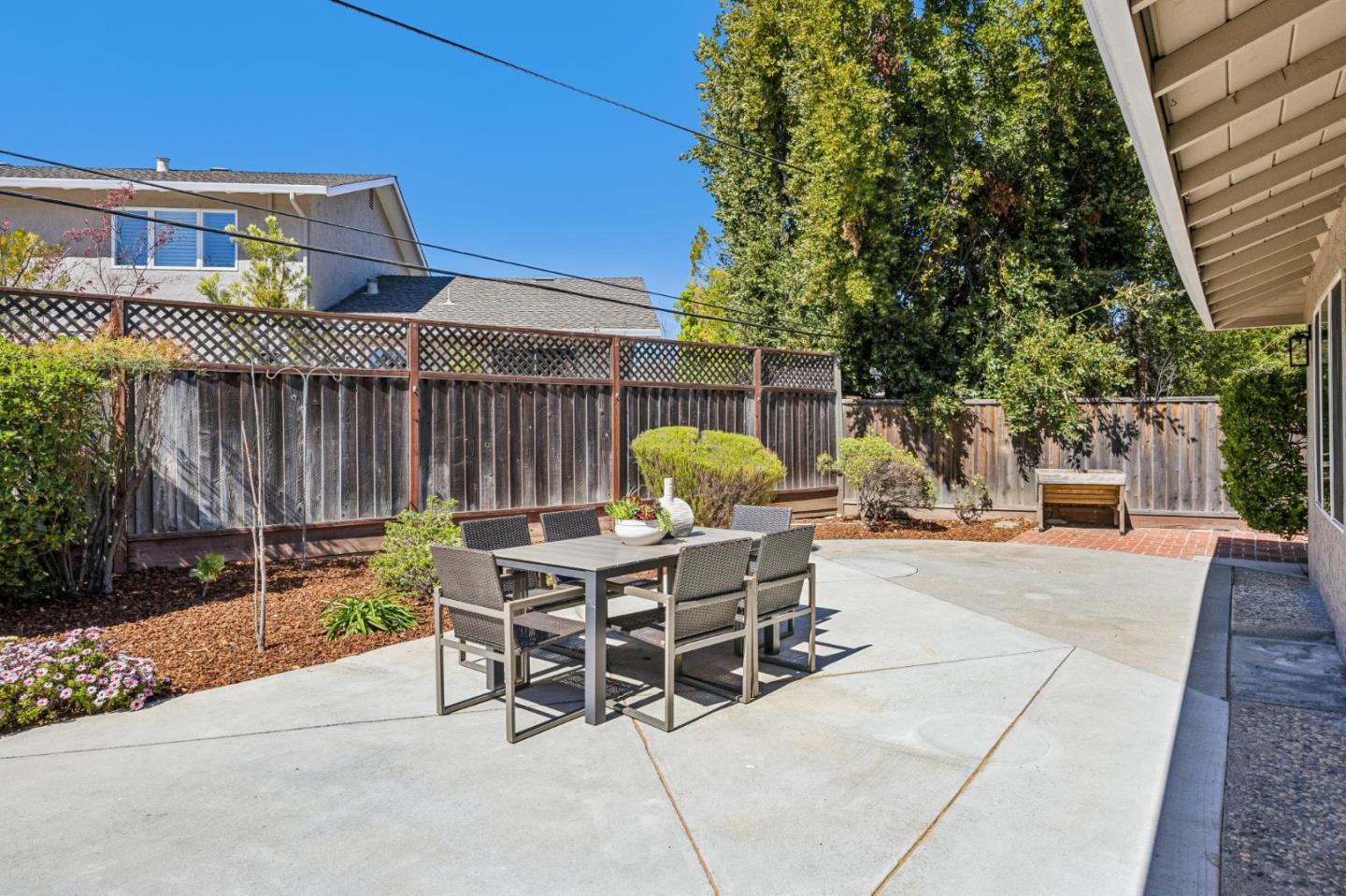 Detail Gallery Image 29 of 34 For 13367 Kahala Ct, Saratoga,  CA 95070 - 4 Beds | 3 Baths