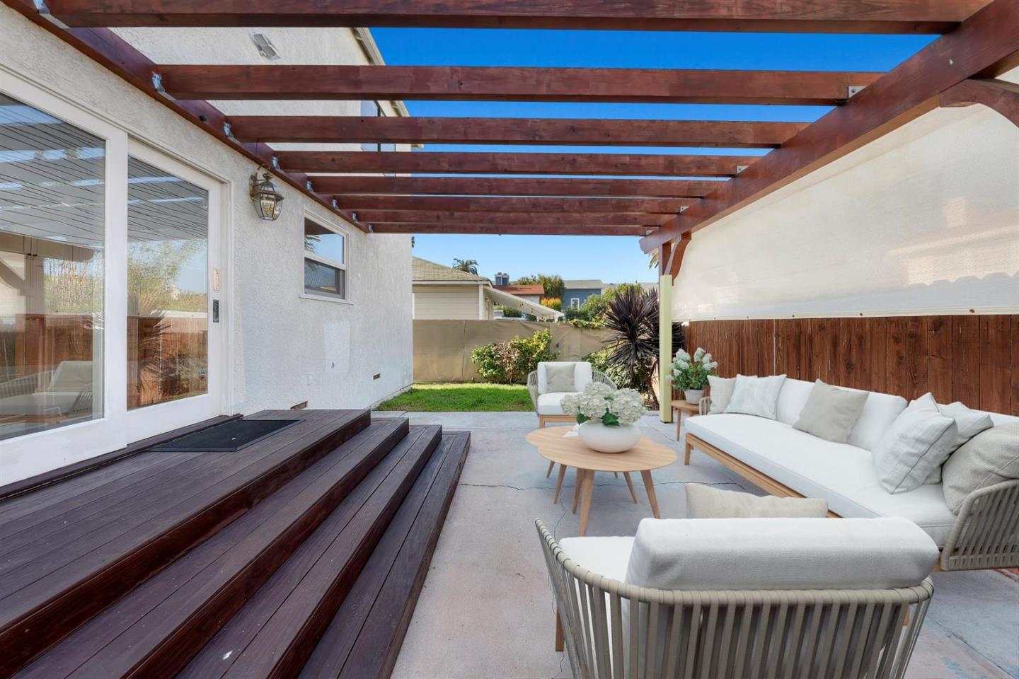 Detail Gallery Image 46 of 59 For 619 Beryl St, Redondo Beach,  CA 90277 - 4 Beds | 3 Baths