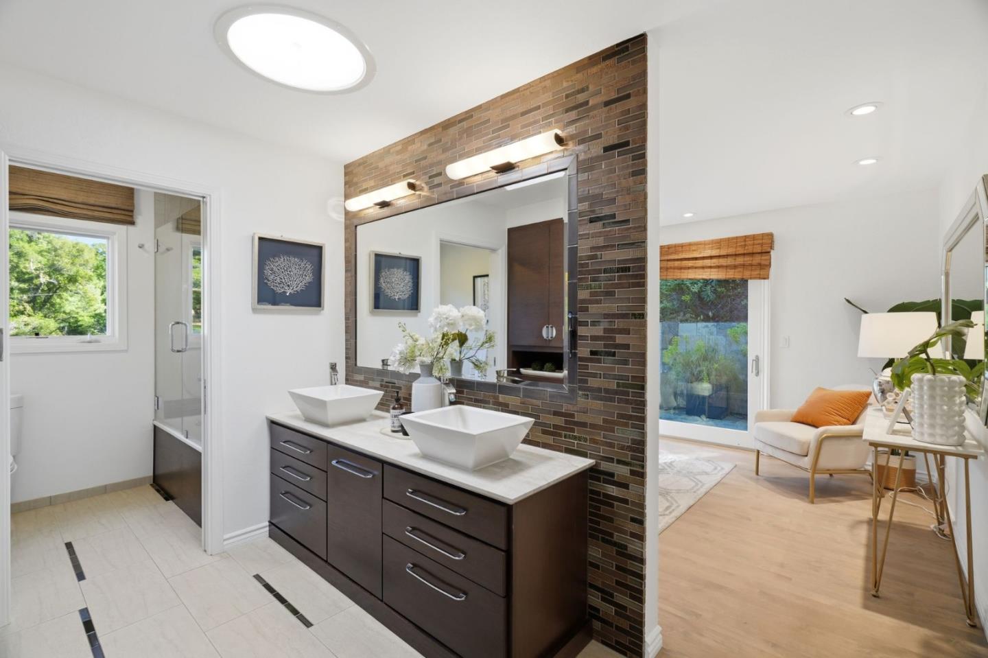 Detail Gallery Image 15 of 27 For 215 Vista De Sierra, Los Gatos,  CA 95030 - 5 Beds | 3 Baths