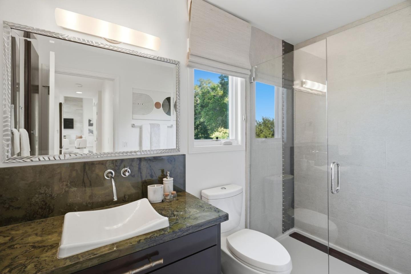 Detail Gallery Image 20 of 27 For 215 Vista De Sierra, Los Gatos,  CA 95030 - 5 Beds | 3 Baths