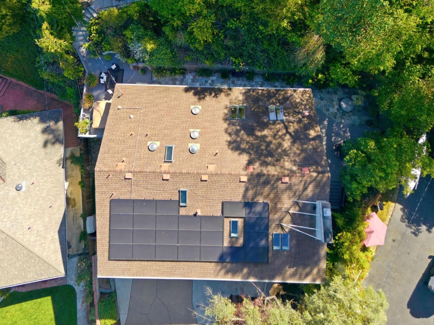 Detail Gallery Image 26 of 27 For 215 Vista De Sierra, Los Gatos,  CA 95030 - 5 Beds | 3 Baths