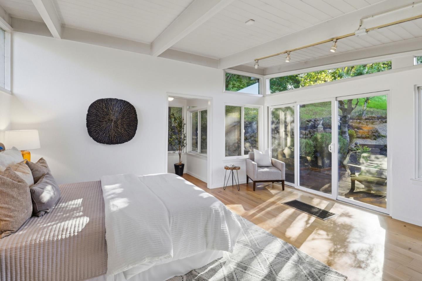 Detail Gallery Image 25 of 64 For 1831 Cordilleras Rd, Redwood City,  CA 94062 - 3 Beds | 3 Baths