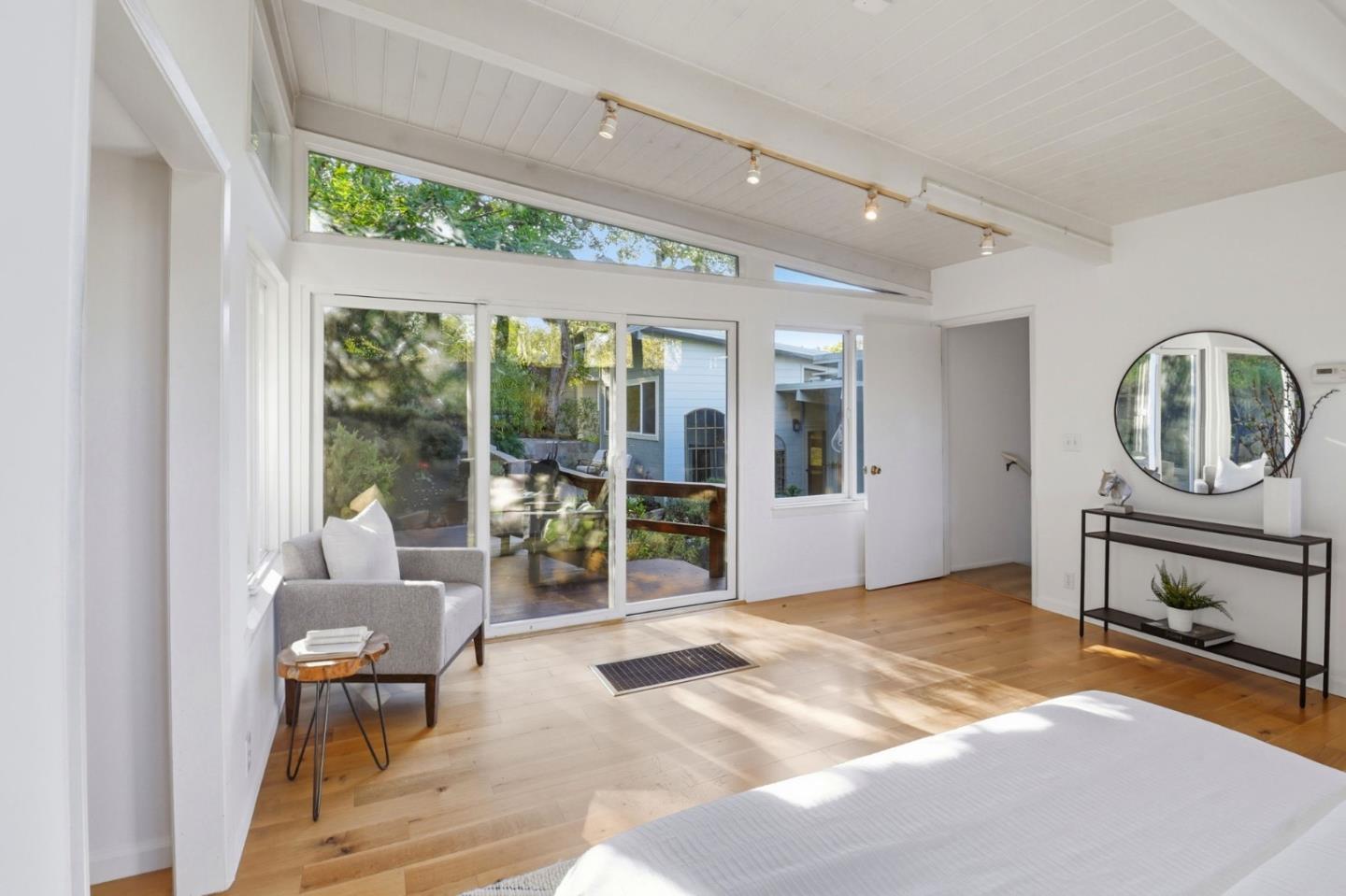 Detail Gallery Image 26 of 64 For 1831 Cordilleras Rd, Redwood City,  CA 94062 - 3 Beds | 3 Baths