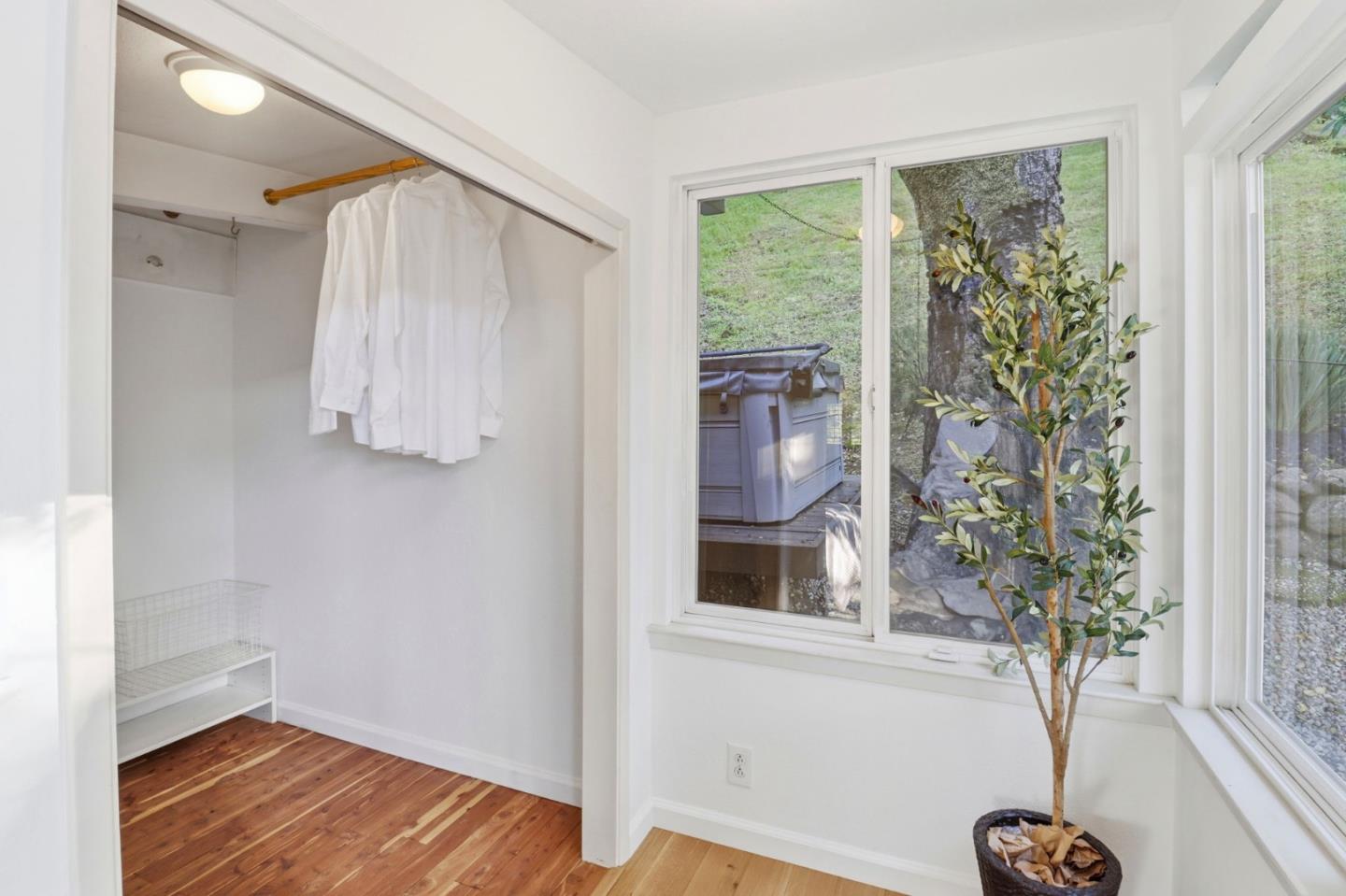 Detail Gallery Image 28 of 64 For 1831 Cordilleras Rd, Redwood City,  CA 94062 - 3 Beds | 3 Baths