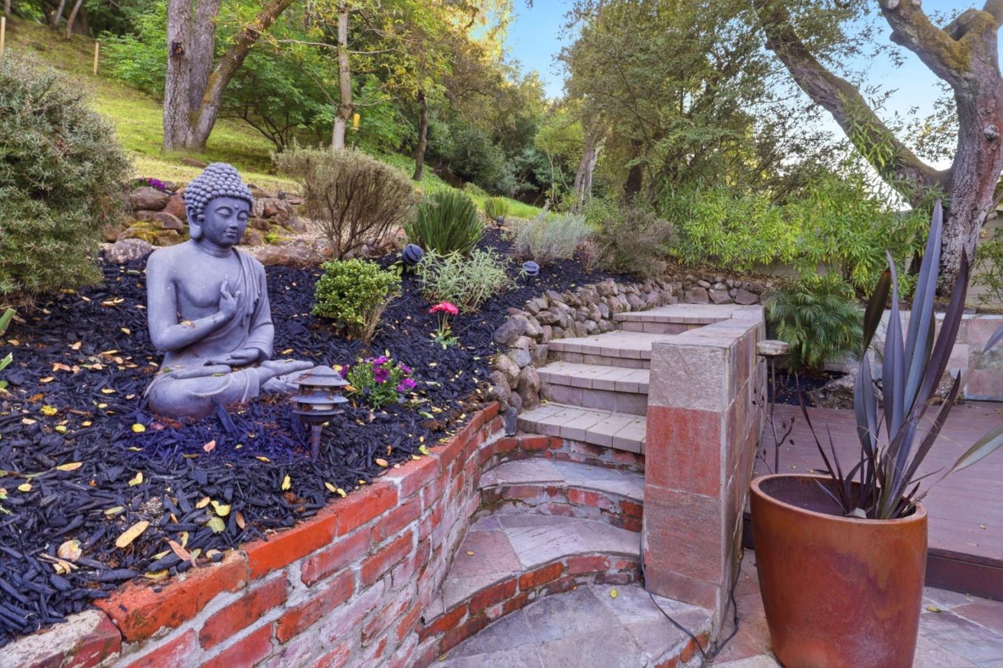 Detail Gallery Image 45 of 64 For 1831 Cordilleras Rd, Redwood City,  CA 94062 - 3 Beds | 3 Baths