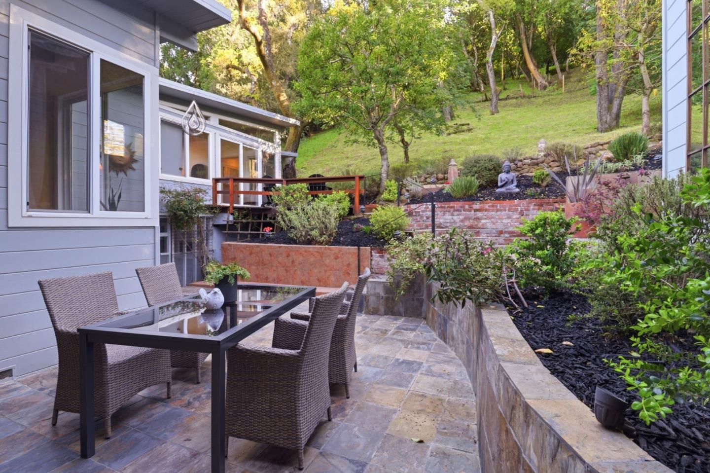 Detail Gallery Image 48 of 64 For 1831 Cordilleras Rd, Redwood City,  CA 94062 - 3 Beds | 3 Baths