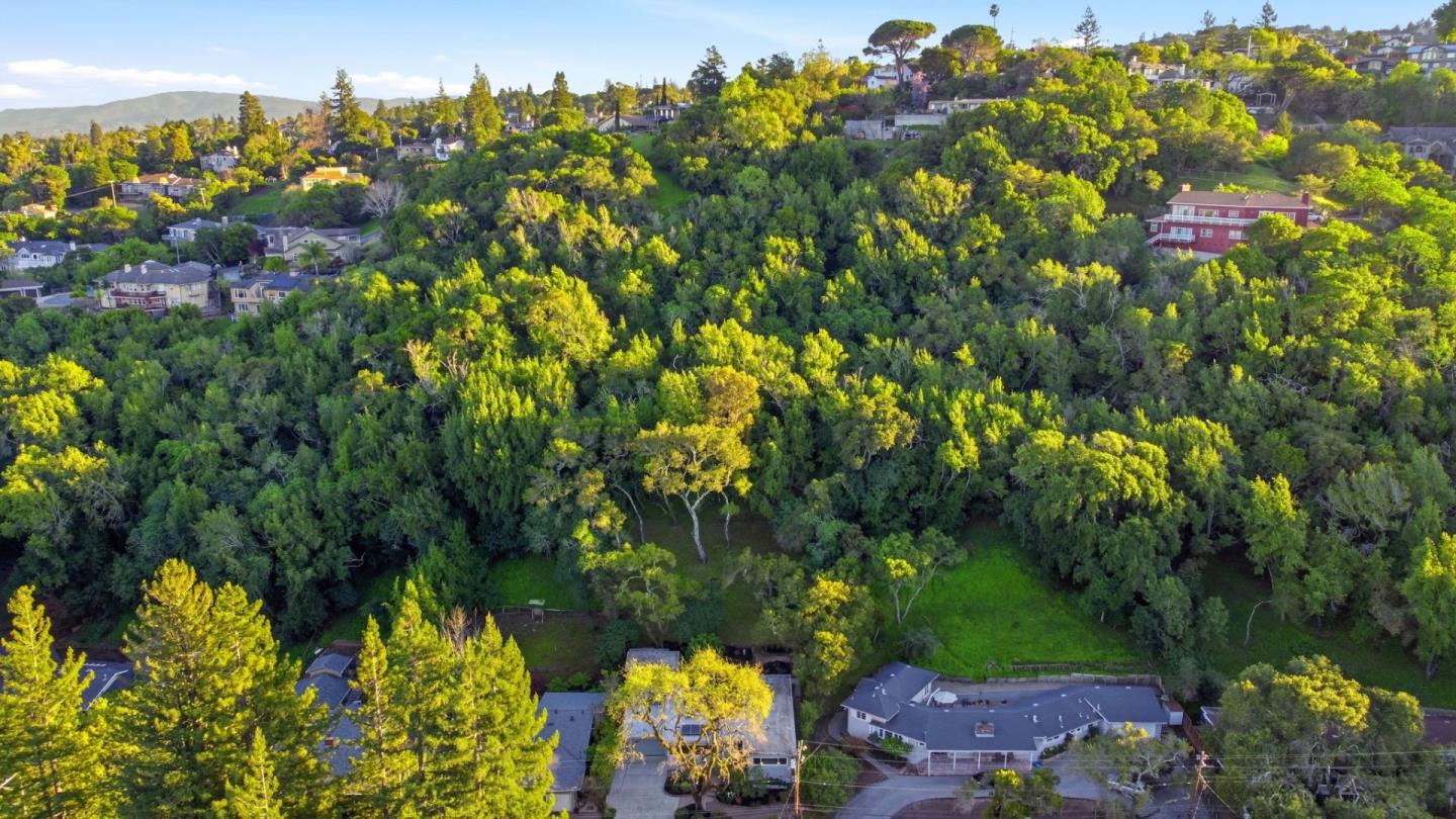 Detail Gallery Image 60 of 64 For 1831 Cordilleras Rd, Redwood City,  CA 94062 - 3 Beds | 3 Baths