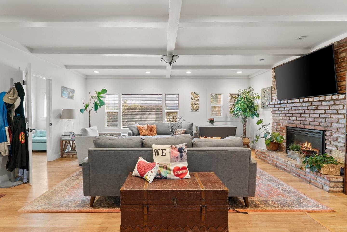 Detail Gallery Image 13 of 176 For 420 Capitola Road Ext, Santa Cruz,  CA 95062 - – Beds | – Baths