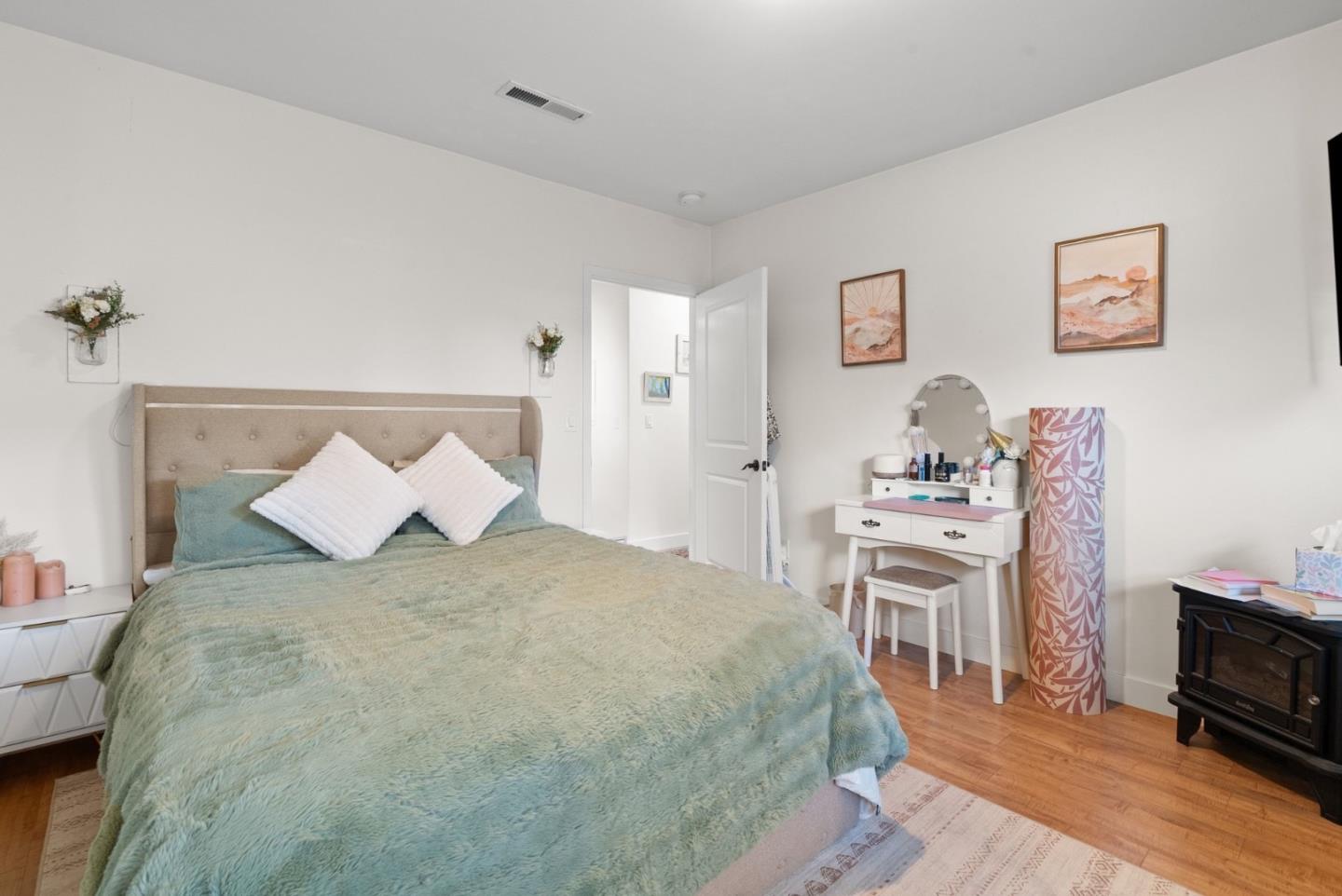 Detail Gallery Image 36 of 176 For 420 Capitola Road Ext, Santa Cruz,  CA 95062 - – Beds | – Baths