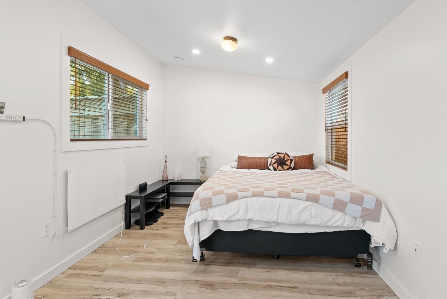 Detail Gallery Image 71 of 176 For 420 Capitola Road Ext, Santa Cruz,  CA 95062 - – Beds | – Baths