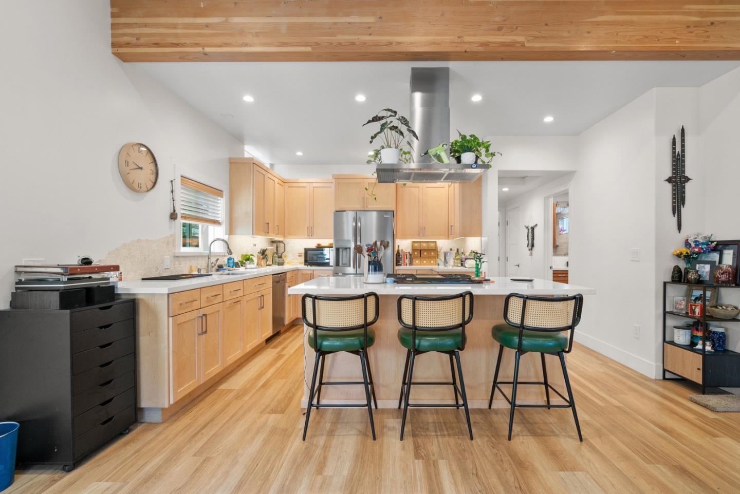 Detail Gallery Image 77 of 176 For 420 Capitola Road Ext, Santa Cruz,  CA 95062 - – Beds | – Baths