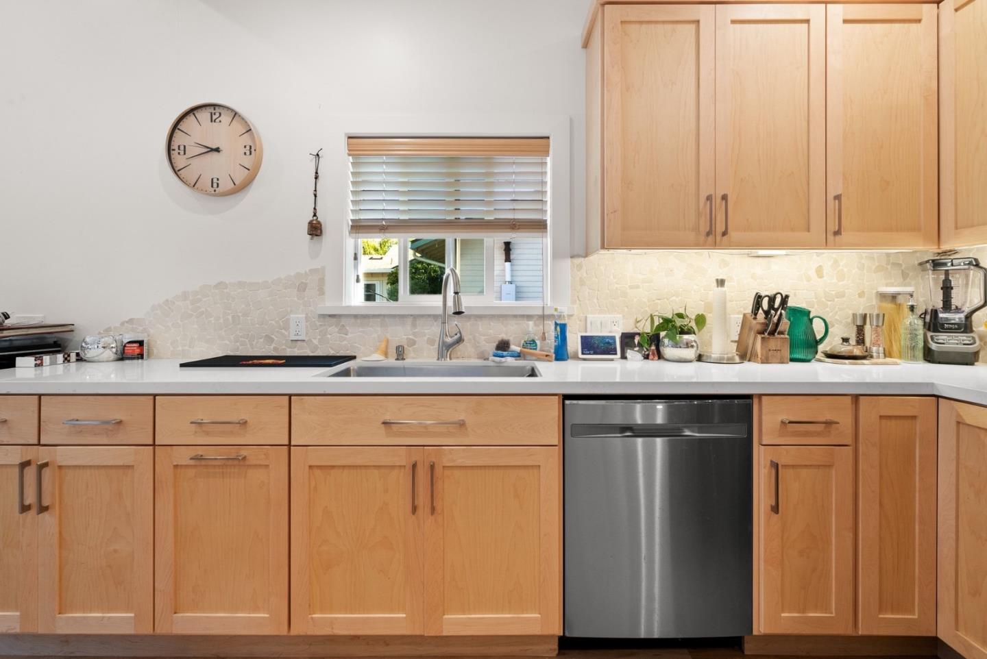 Detail Gallery Image 83 of 176 For 420 Capitola Road Ext, Santa Cruz,  CA 95062 - – Beds | – Baths