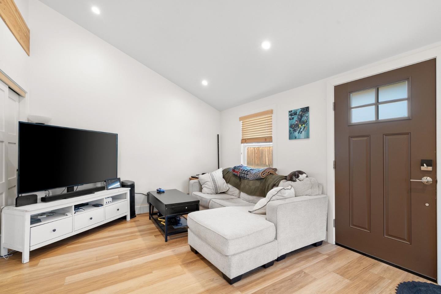 Detail Gallery Image 90 of 176 For 420 Capitola Road Ext, Santa Cruz,  CA 95062 - – Beds | – Baths