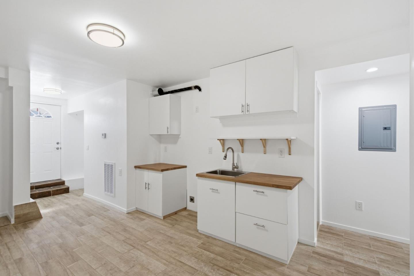 Detail Gallery Image 30 of 42 For 152 W Moltke St, Daly City,  CA 94014 - 3 Beds | 2 Baths