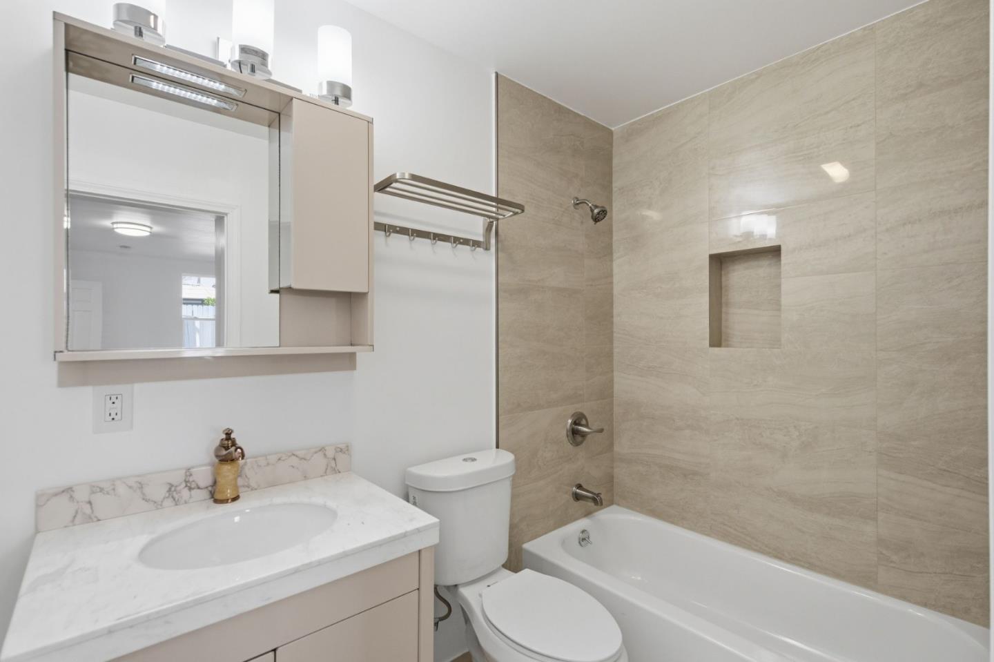 Detail Gallery Image 39 of 42 For 152 W Moltke St, Daly City,  CA 94014 - 3 Beds | 2 Baths