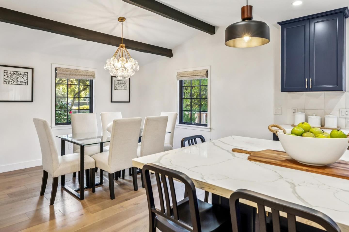 Detail Gallery Image 15 of 43 For 2030 Sand Hill Rd, Menlo Park,  CA 94025 - 3 Beds | 2/1 Baths