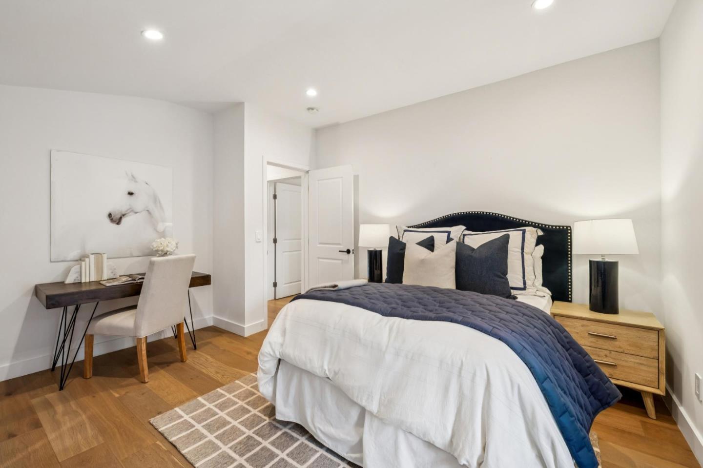 Detail Gallery Image 26 of 43 For 2030 Sand Hill Rd, Menlo Park,  CA 94025 - 3 Beds | 2/1 Baths