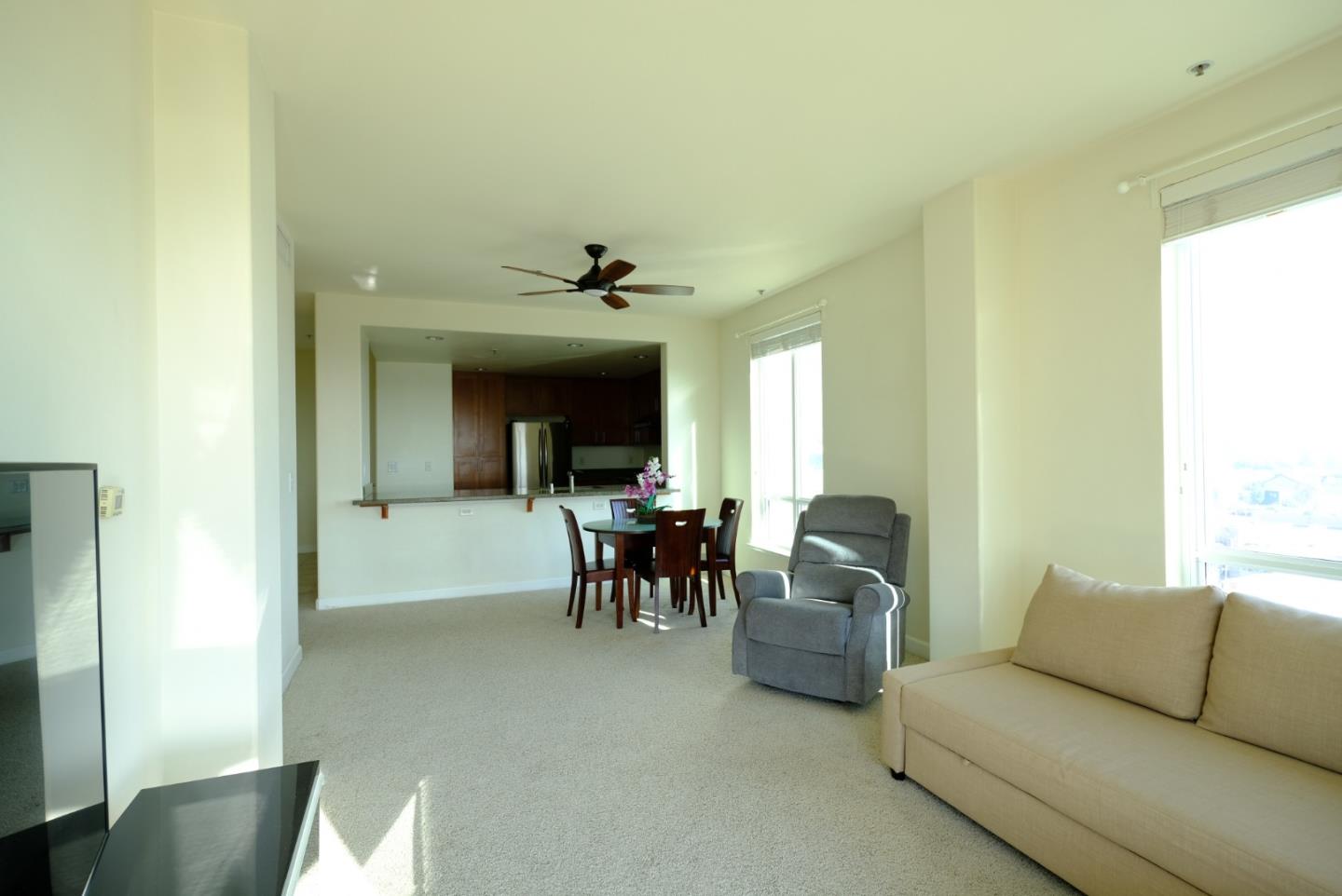 Detail Gallery Image 8 of 13 For 423 7th St #901,  Oakland,  CA 94607 - 1 Beds | 1 Baths