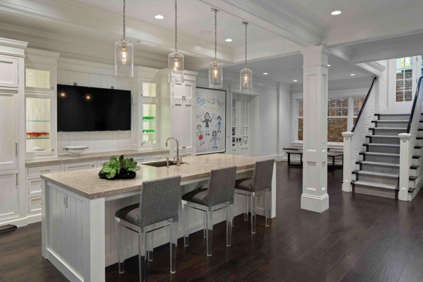 Detail Gallery Image 16 of 26 For 190 Almendral Ave, Atherton,  CA 94027 - 6 Beds | 7/2 Baths