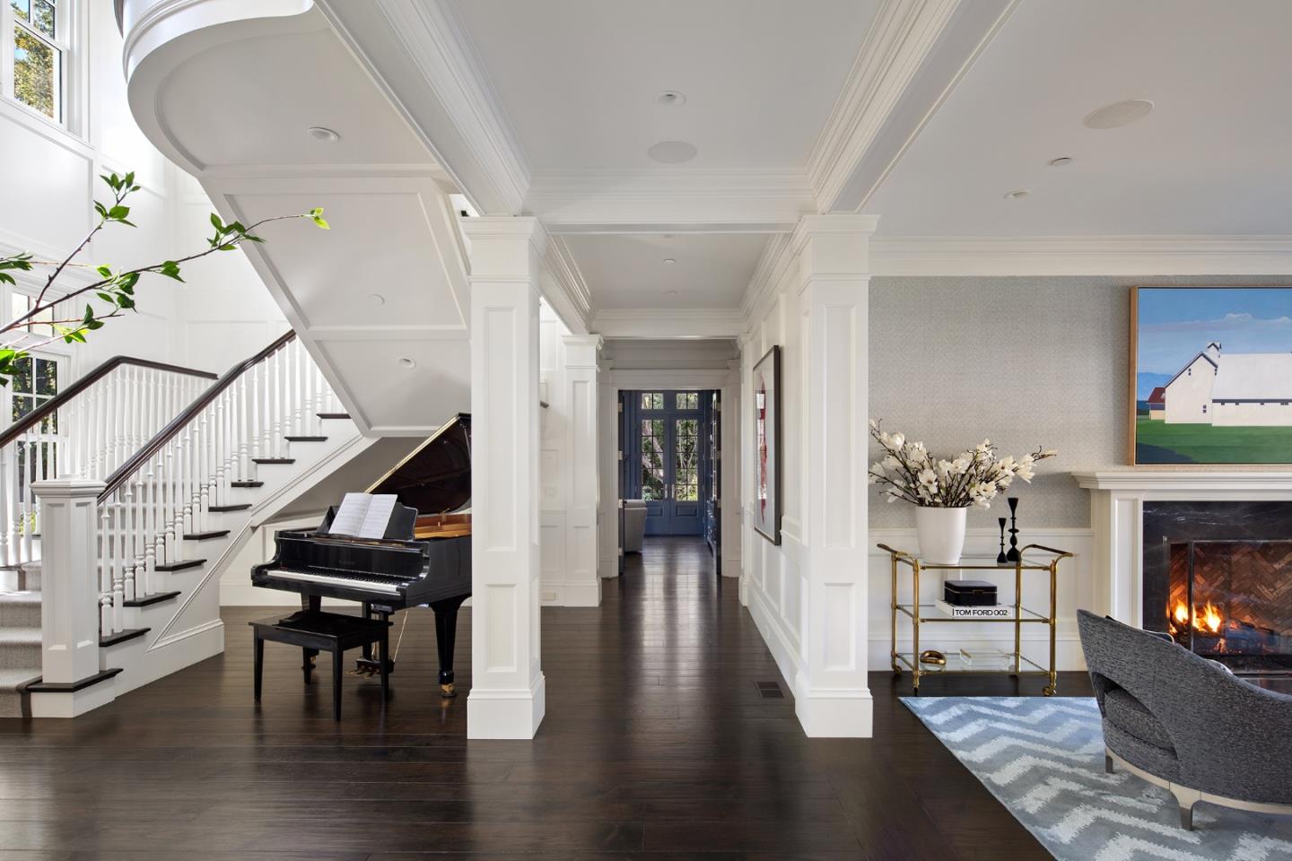 Detail Gallery Image 3 of 26 For 190 Almendral Ave, Atherton,  CA 94027 - 6 Beds | 7/2 Baths