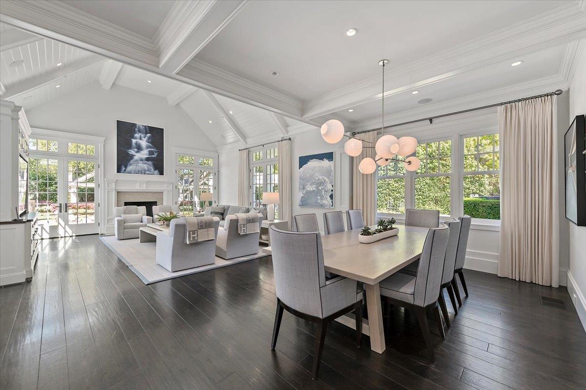 Detail Gallery Image 7 of 26 For 190 Almendral Ave, Atherton,  CA 94027 - 6 Beds | 7/2 Baths