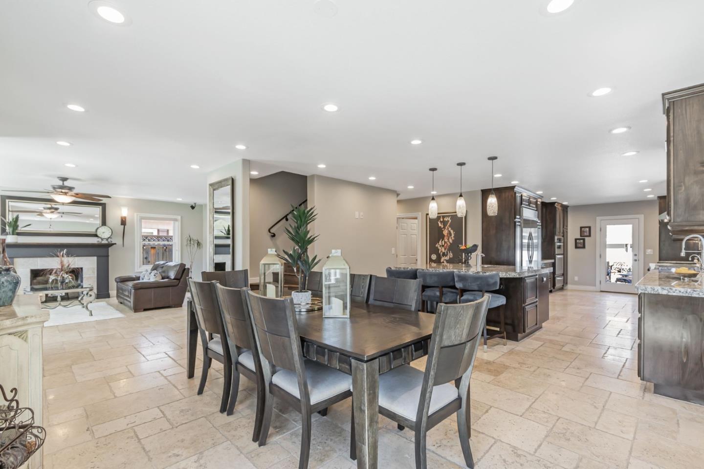 Detail Gallery Image 14 of 47 For Address Not Disclosed, San Jose,  CA 95126 - 4 Beds | 3 Baths