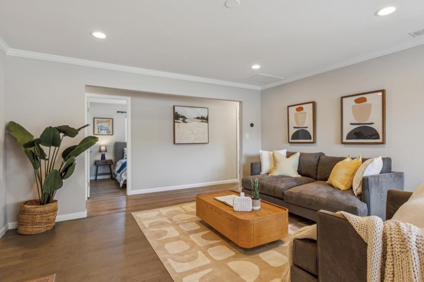 Detail Gallery Image 12 of 35 For 1779 Foxworthy Ave, San Jose,  CA 95124 - 3 Beds | 3 Baths