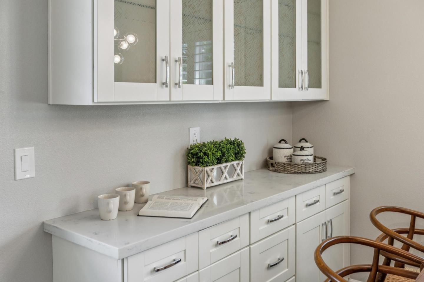 Detail Gallery Image 8 of 35 For 1779 Foxworthy Ave, San Jose,  CA 95124 - 3 Beds | 3 Baths