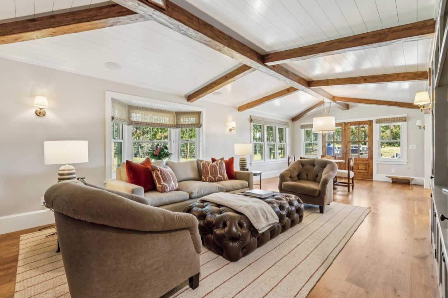 Detail Gallery Image 17 of 53 For 21842 via Regina, Saratoga,  CA 95070 - 5 Beds | 4/1 Baths