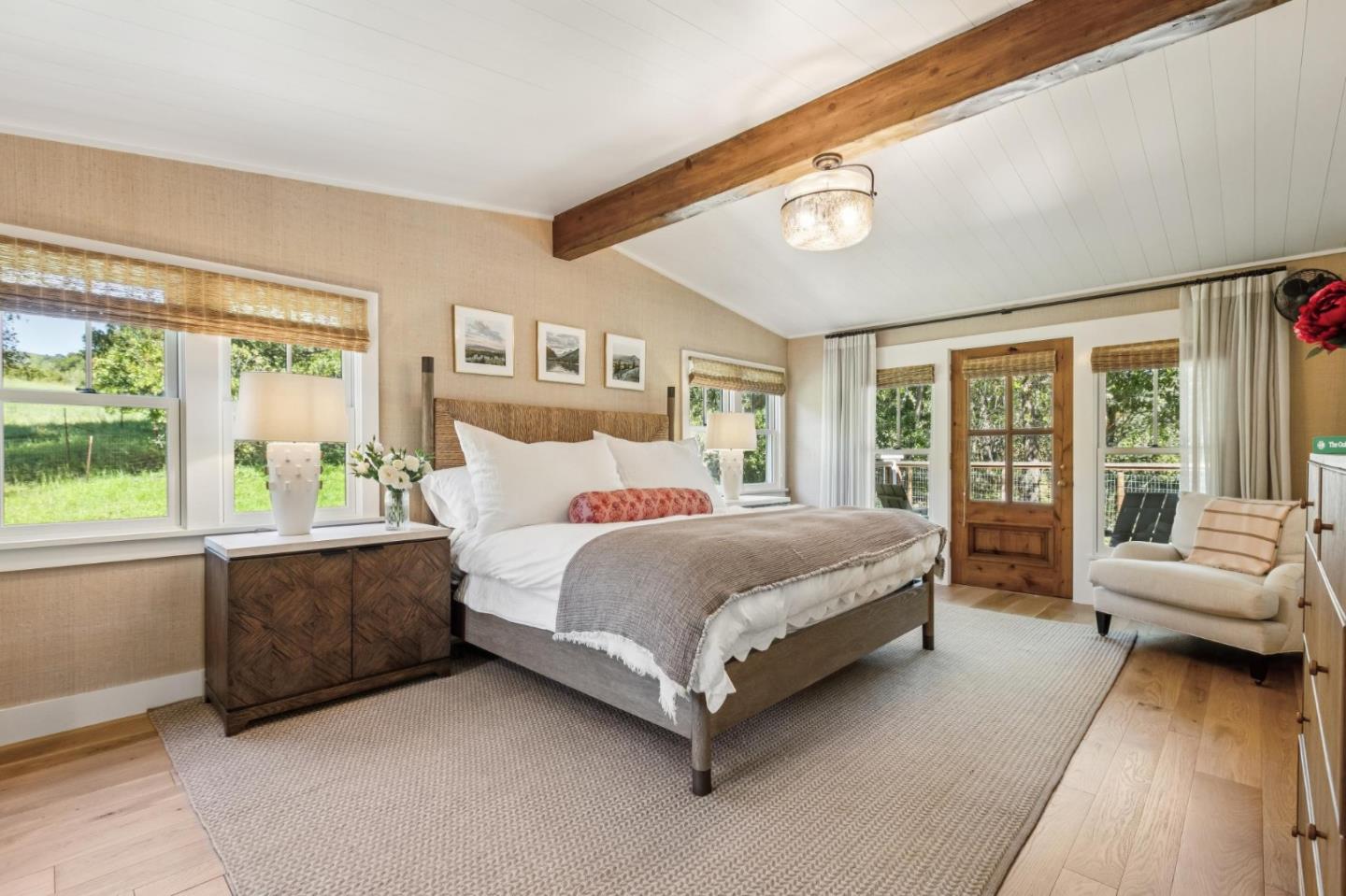 Detail Gallery Image 19 of 53 For 21842 via Regina, Saratoga,  CA 95070 - 5 Beds | 4/1 Baths