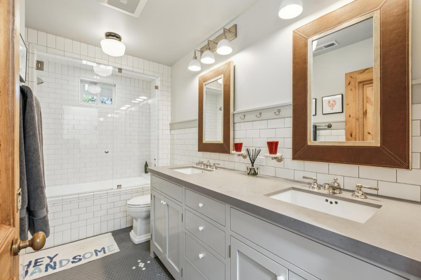 Detail Gallery Image 27 of 53 For 21842 via Regina, Saratoga,  CA 95070 - 5 Beds | 4/1 Baths