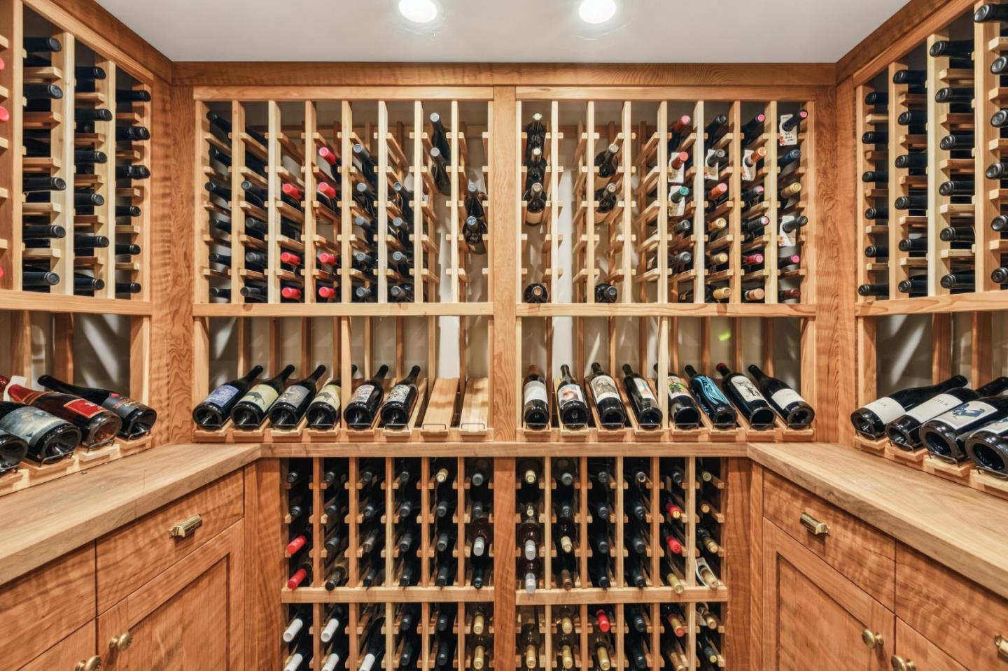 Detail Gallery Image 33 of 53 For 21842 via Regina, Saratoga,  CA 95070 - 5 Beds | 4/1 Baths