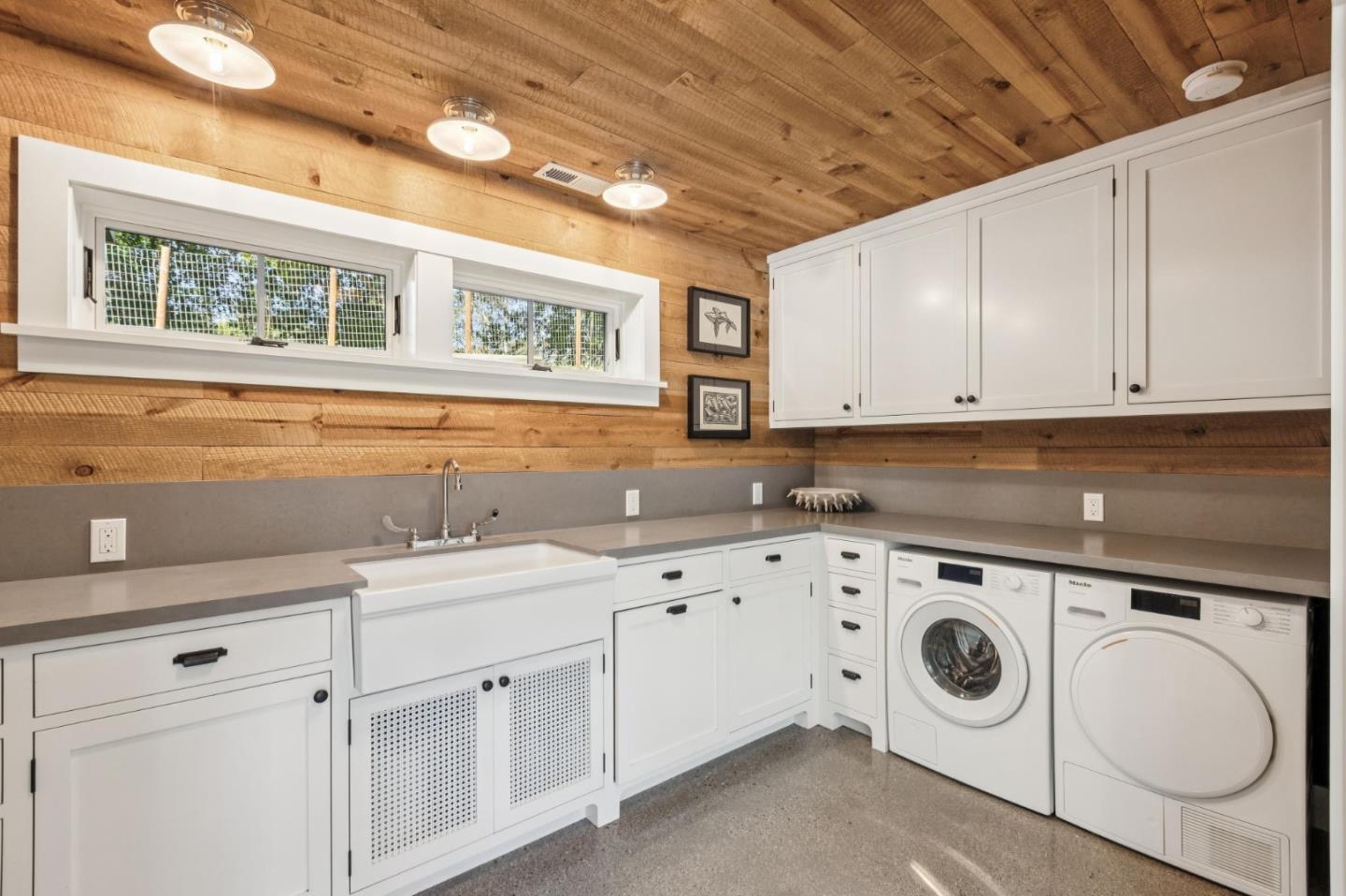 Detail Gallery Image 38 of 53 For 21842 via Regina, Saratoga,  CA 95070 - 5 Beds | 4/1 Baths