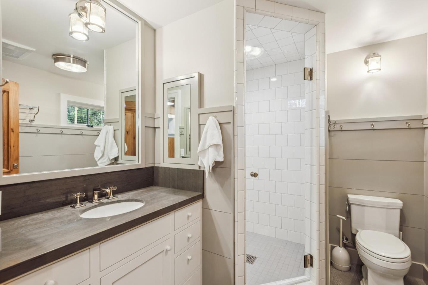 Detail Gallery Image 39 of 53 For 21842 via Regina, Saratoga,  CA 95070 - 5 Beds | 4/1 Baths