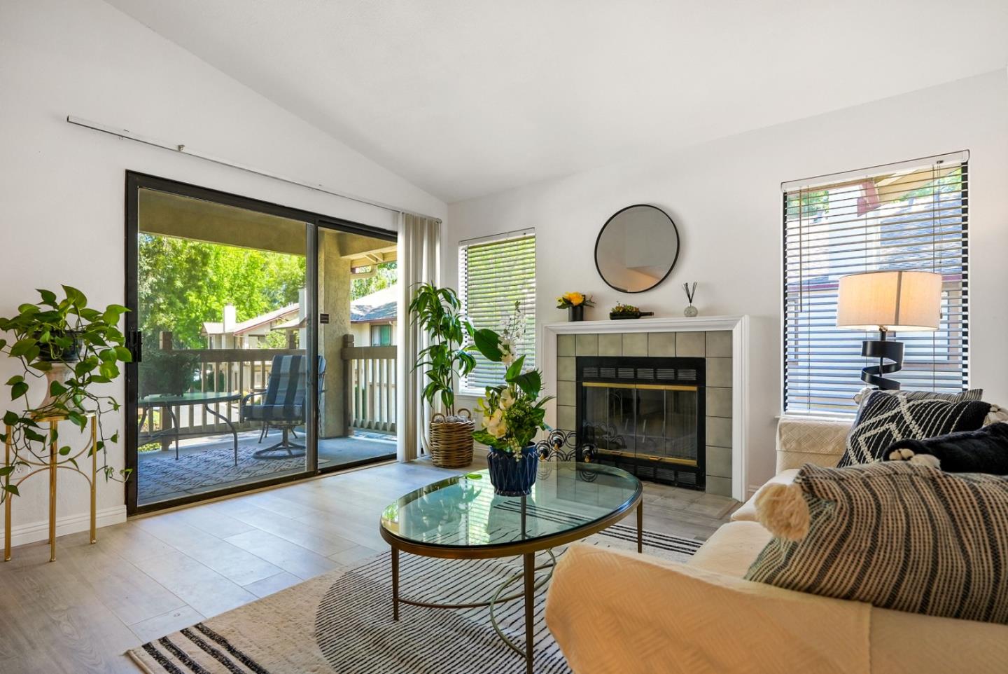 Detail Gallery Image 45 of 63 For 38694 Huntington Cir, Fremont,  CA 94536 - 2 Beds | 2 Baths