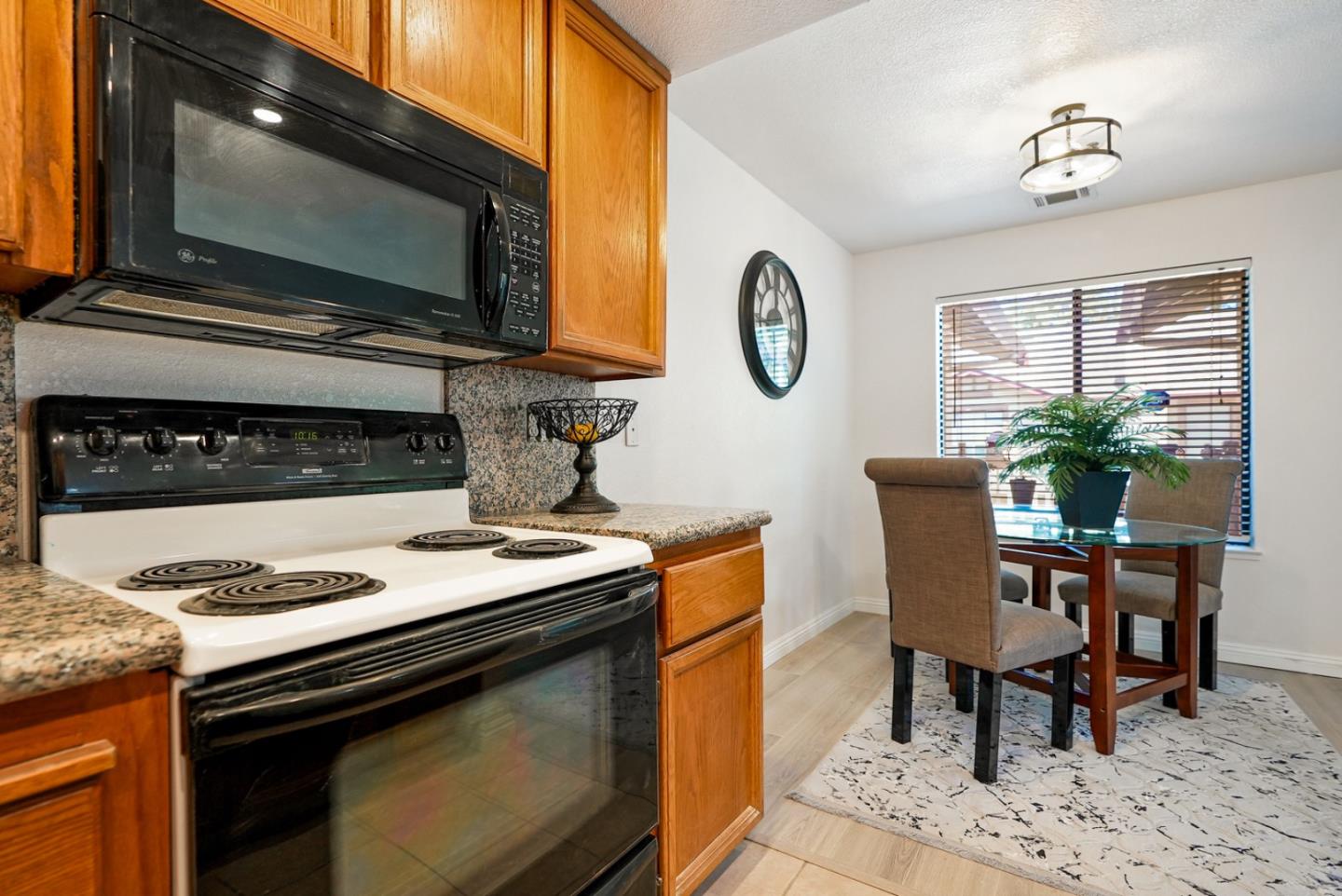 Detail Gallery Image 54 of 63 For 38694 Huntington Cir, Fremont,  CA 94536 - 2 Beds | 2 Baths